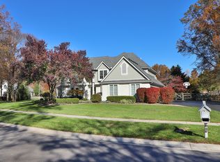 8710 Oak Valley Rd, Holland, OH 43528