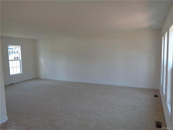 5th image of 6874 Oakrise Ln