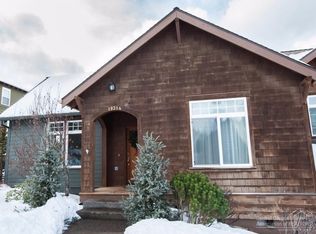 19314 Laurelhurst Way, Bend, OR 97702