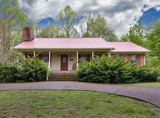 2780 Alf Harris Rd, Prospect, TN 38477