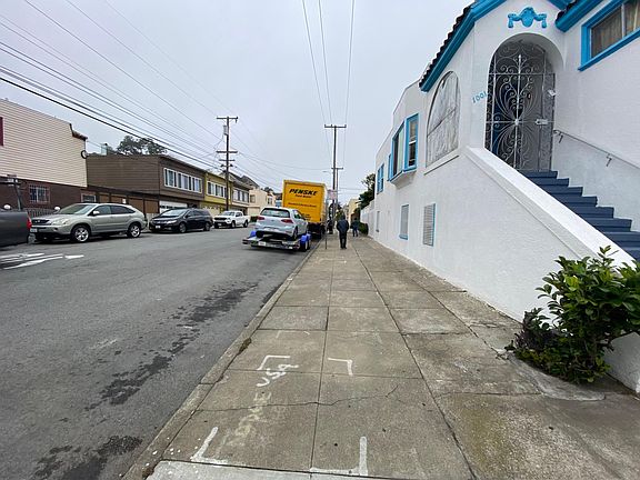 2nd image of 1001 Capitol Ave