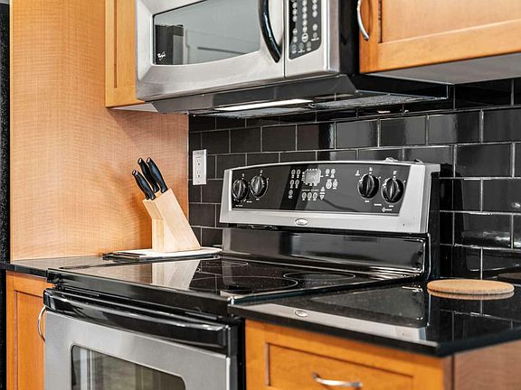 4th image of 3412 Lake Fraser Dr SE Unit 3412