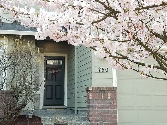 3rd image of 750 NW Darnielle St