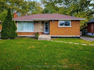 28 Glengarry Rd, Saint Catharines, ON L2T 2V2