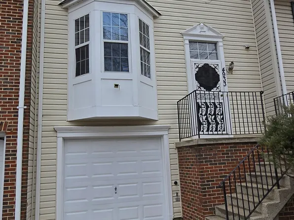 4933 Gully Ct, Oxon Hill, MD 20745