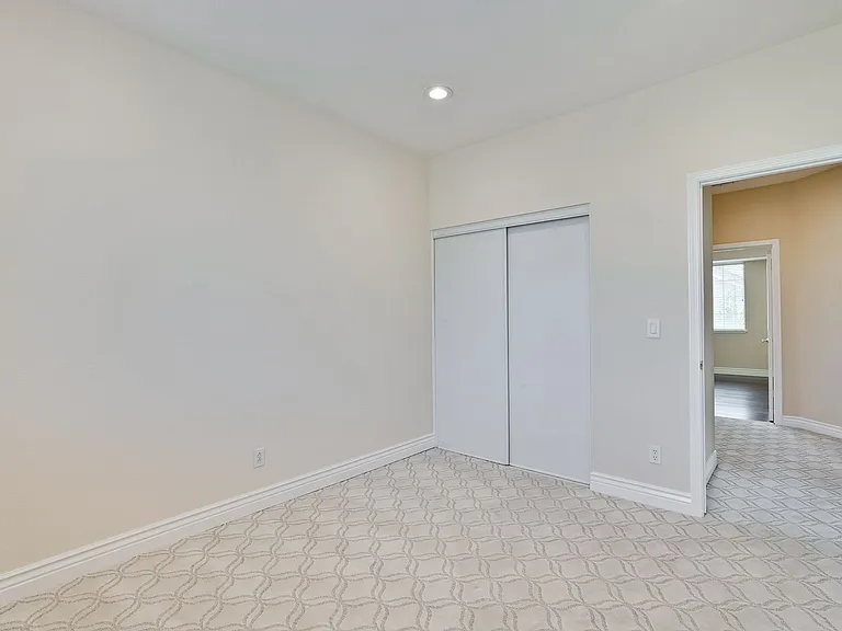 1907 Fumia Pl — Photo 39