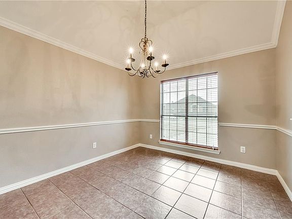 2nd image of 202 Edison Ln