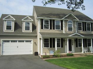 38 Sconset Cir #D, Shelton, CT 06484