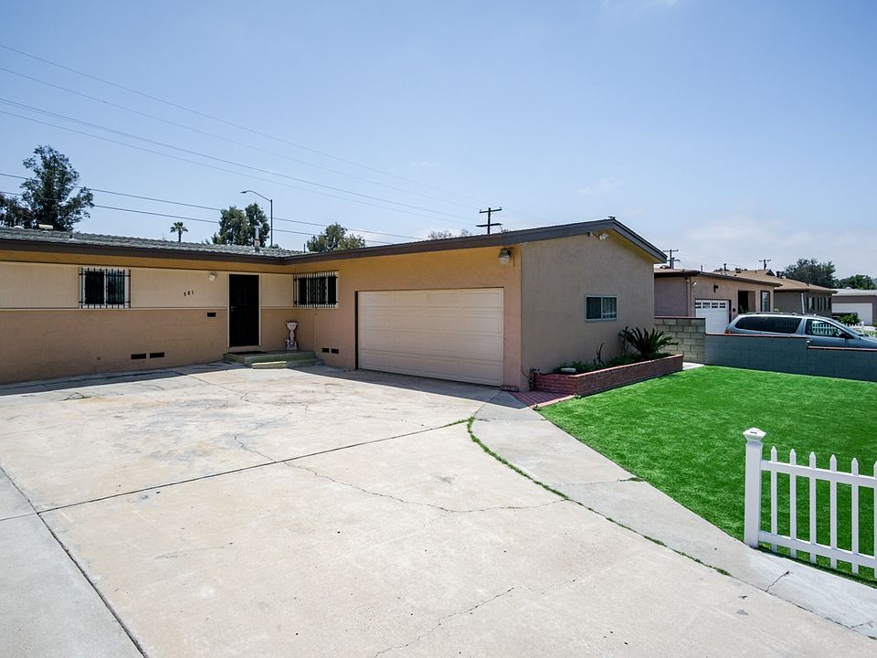 1st image of 581 Sandalwood Dr