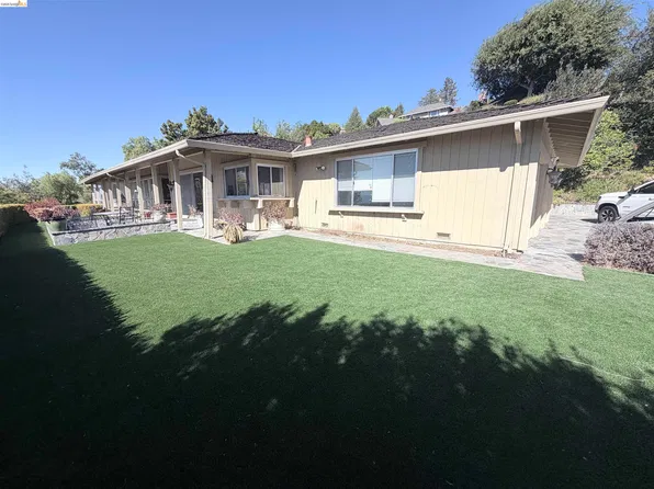 15790 E Alta Vista Way, San Jose, CA 95127