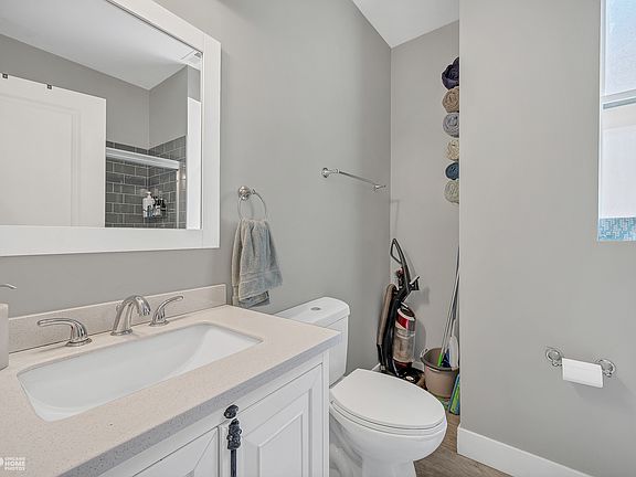 4th image of 2824 N Drake Ave #11002913