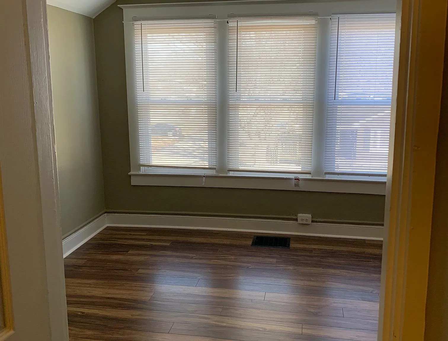 1326 Arcade Ave — Photo 4