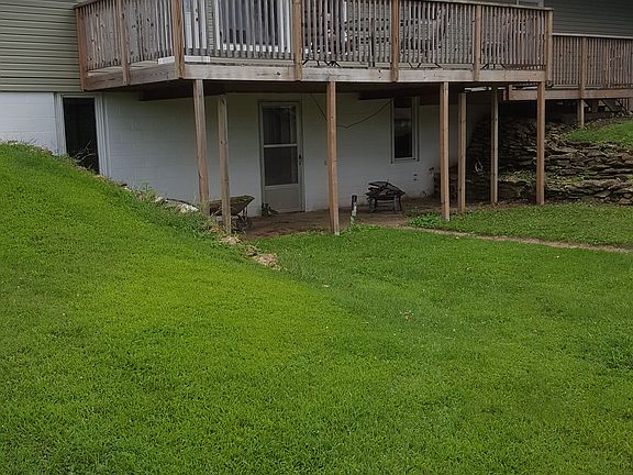 2nd image of 136 Scenic Dr