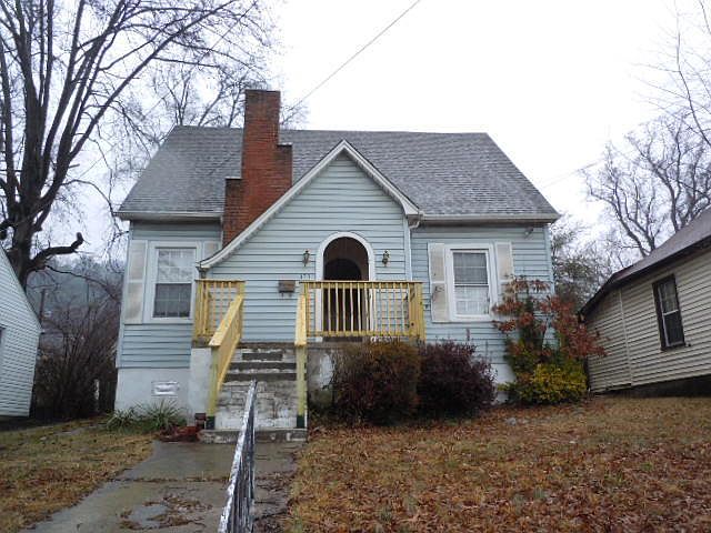1st image of 423 Chickamauga Ave
