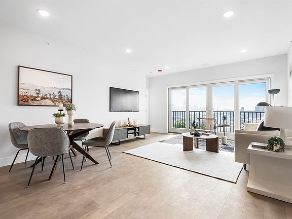 4th image of 620 Palisade Ave #302