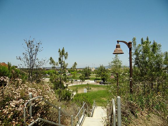 2nd image of 4541 Shorepointe Way