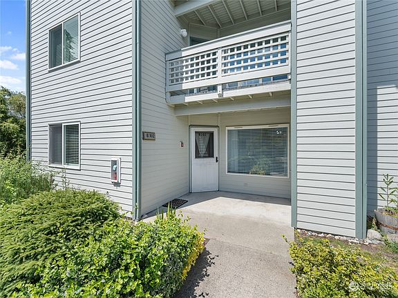 3rd image of 485 SW Bayshore Drive #B102