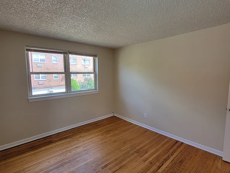 3512 Cresson St #1 — Photo 13