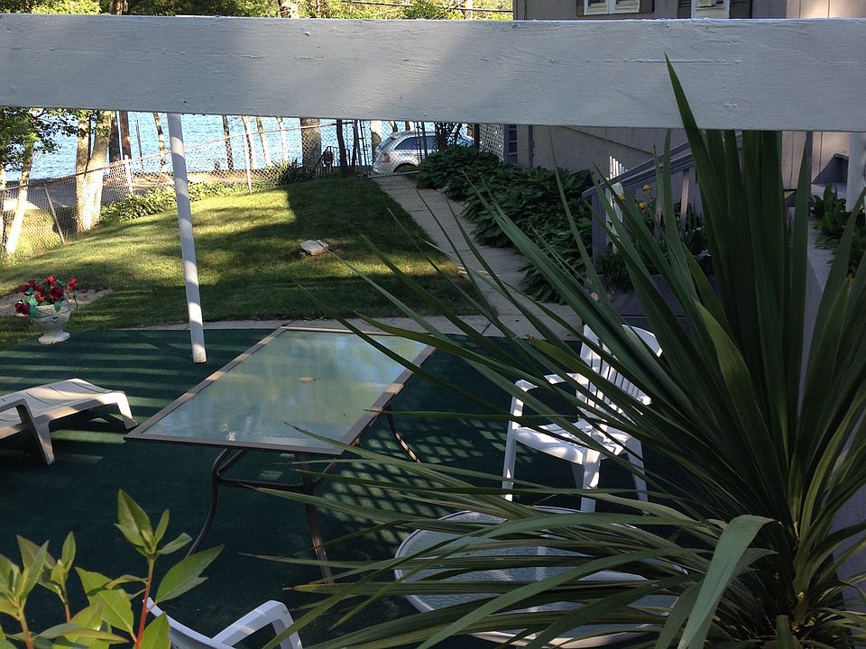 Side yard with lake view