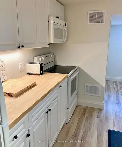 11 Auburn St — Photo 11