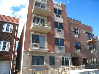 Rented by Alexiou Realty