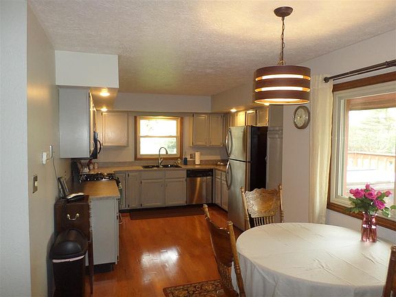 2nd image of 50563 Dusty Trail Ct