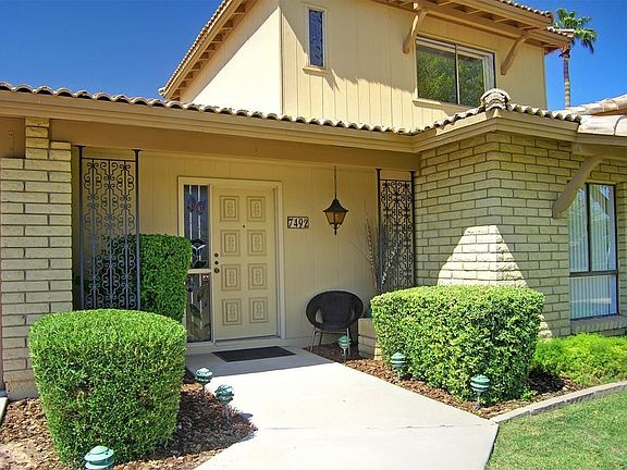 2nd image of 7492 N Del Norte Dr