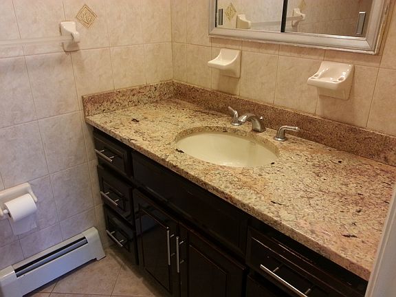 5th image of 545 17th St APT 3