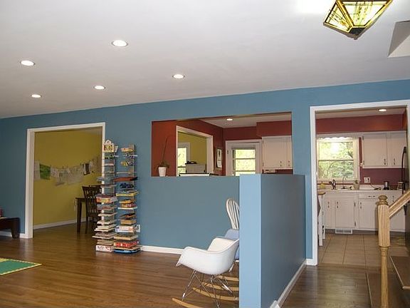 3rd image of 4516 E Cambridge Ct