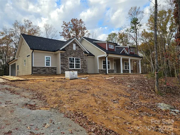 2843 Craig Farm Rd, Lancaster, SC 29720