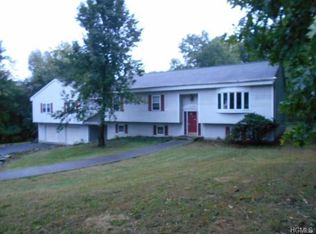 223 Hickory Hill Ln, Newburgh, NY 12550
