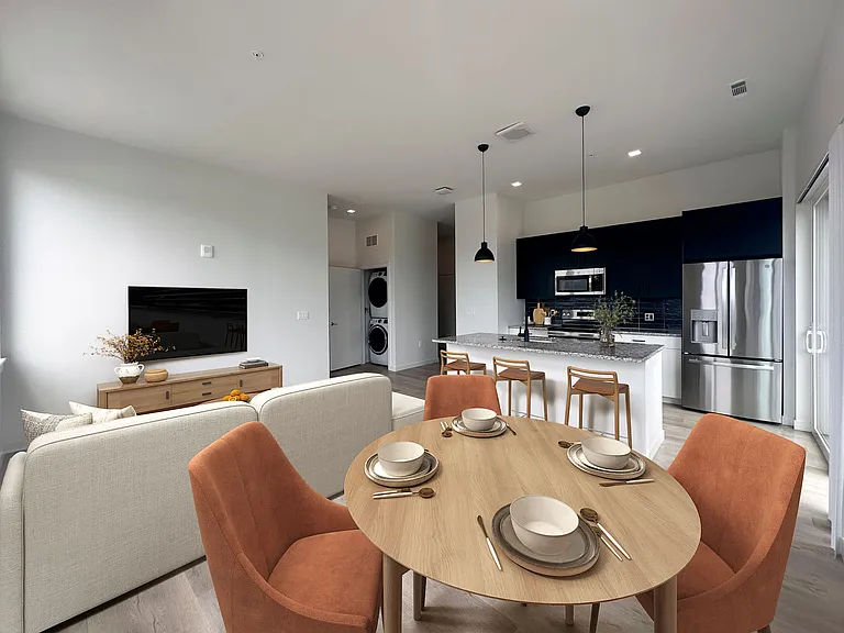 The Revington — Photo 45