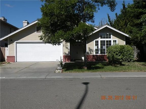 2nd image of 1749 Bonaire Cir