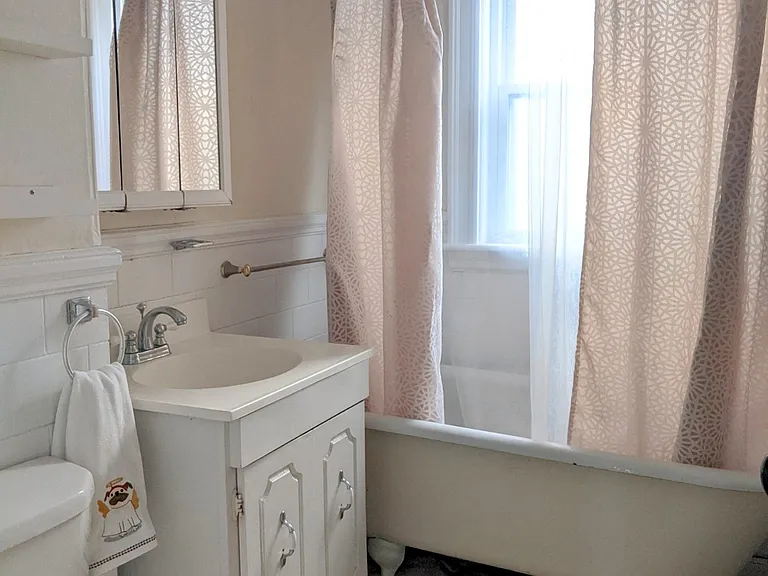 15 Mason St #1 — Photo 16