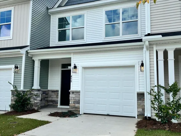 459 Duskywing Dr, Goose Creek, SC 29445