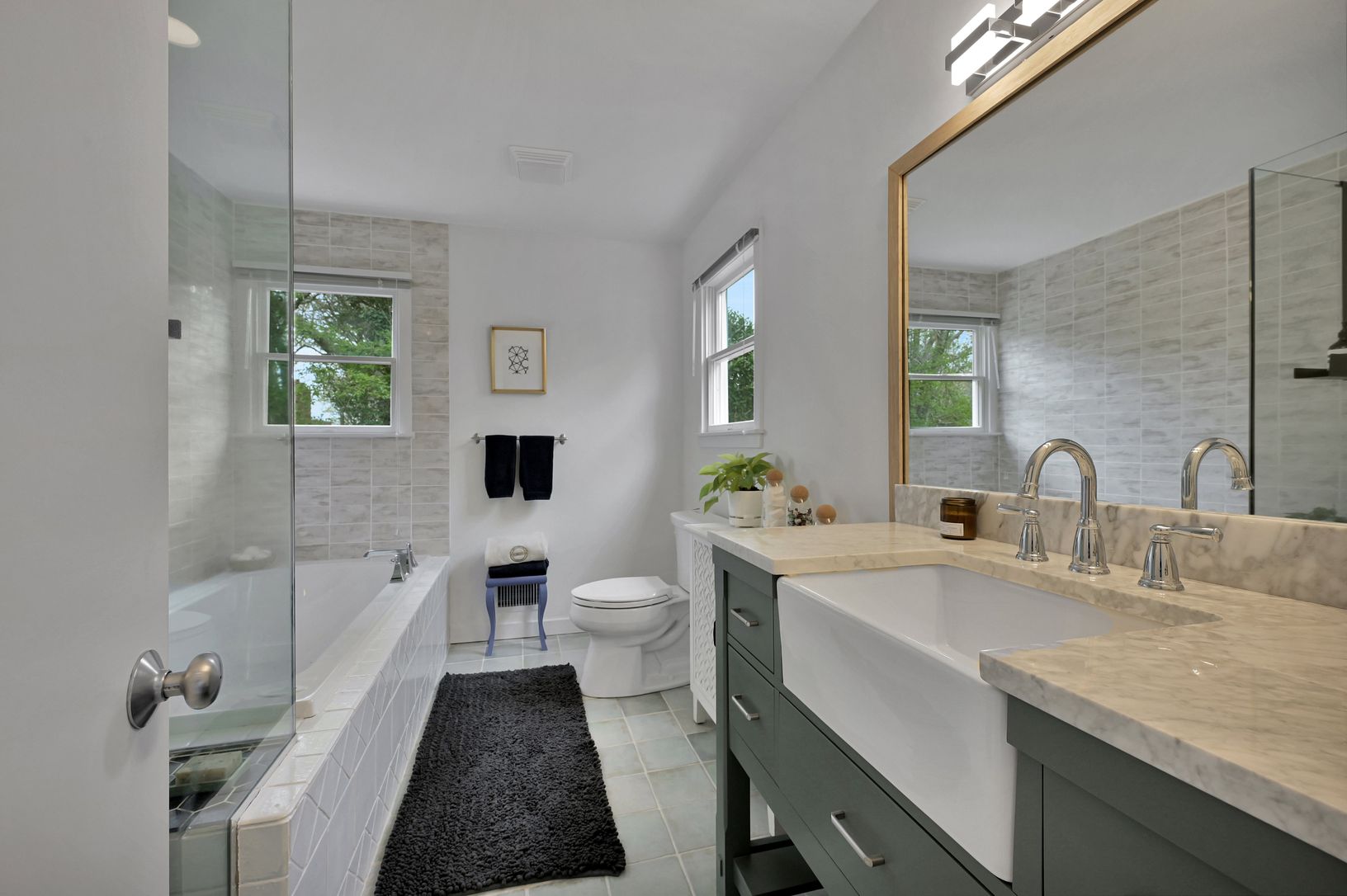  Master Bath
