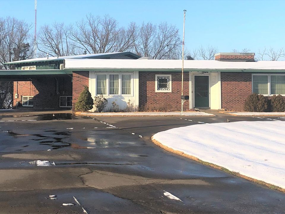 1st image of 1424 Jefferson St