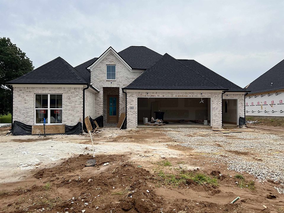 2nd image of 36 Rockford Dr