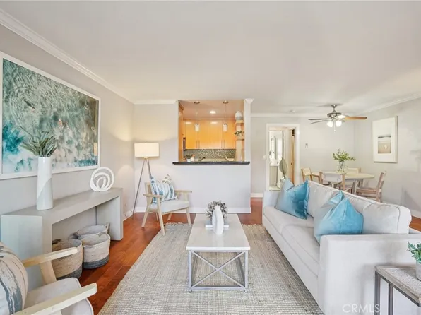 641 S Prospect Ave Unit 103, Redondo Beach, CA 90277