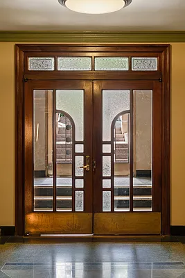 Sold by Compass | media 31