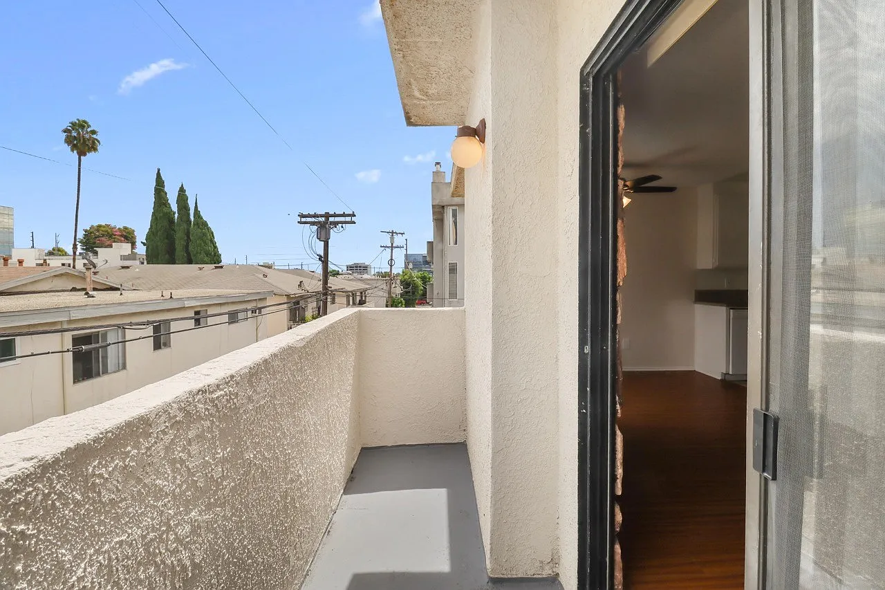2 bed, 2.0 bath, $2,950 — Photo 4