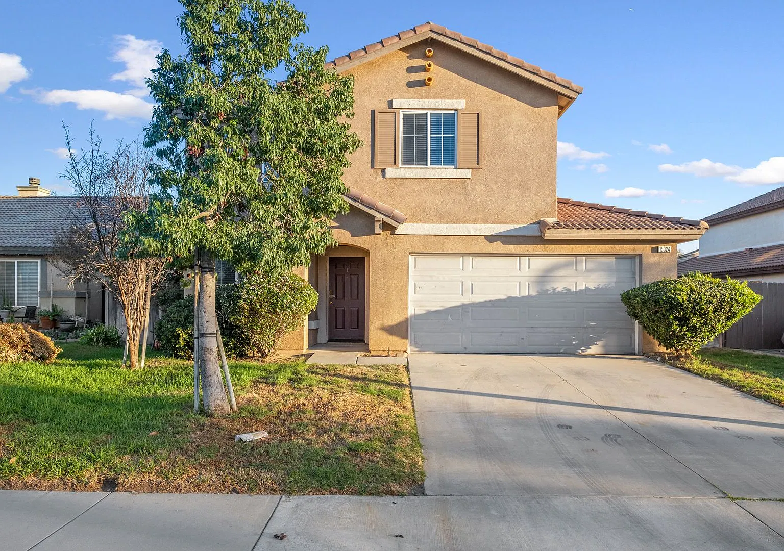 Charming 5 Bed |2.5 Bath — Photo 1
