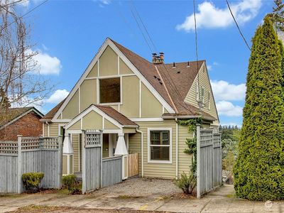 1222 24th Avenue E, Seattle, WA, 98112