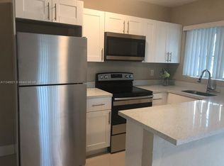 2900 NW 30th St #2902, Miami, FL 33142