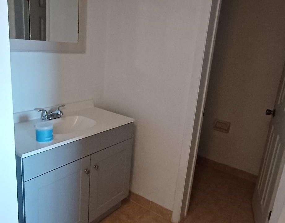 1st image of 458 Fairways Cir APT C102