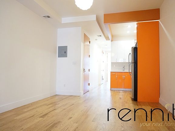 4th image of 578 Bushwick Ave #2A