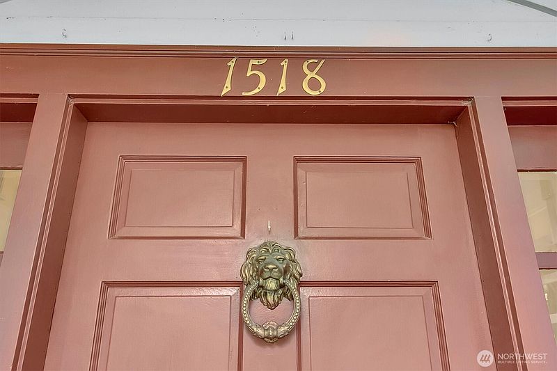 5th image of 1518 4th Avenue N