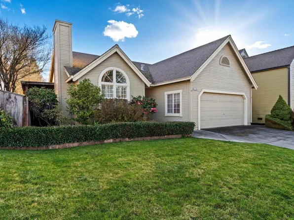 2144 Creekfield Drive, Santa Rosa, CA 95403