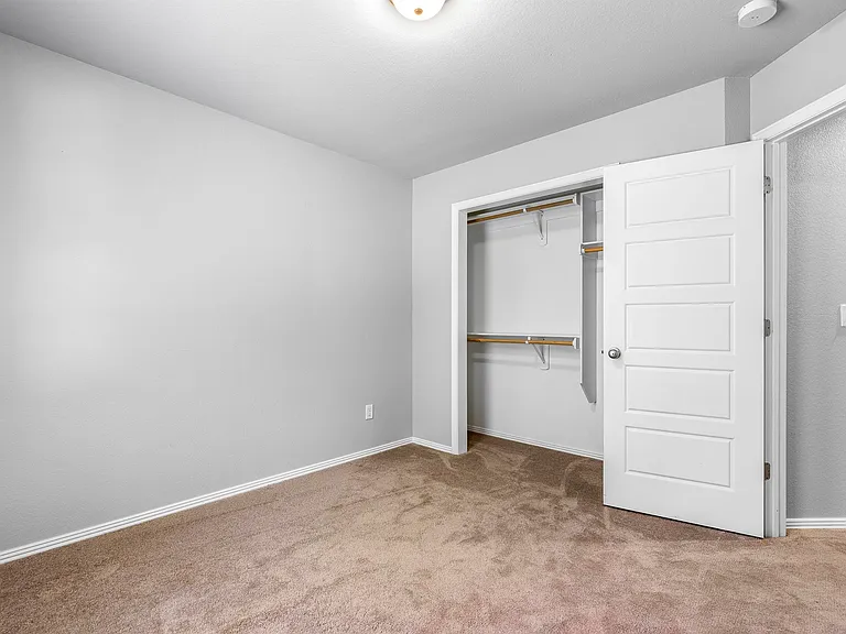 818 Baker St NW — Photo 13