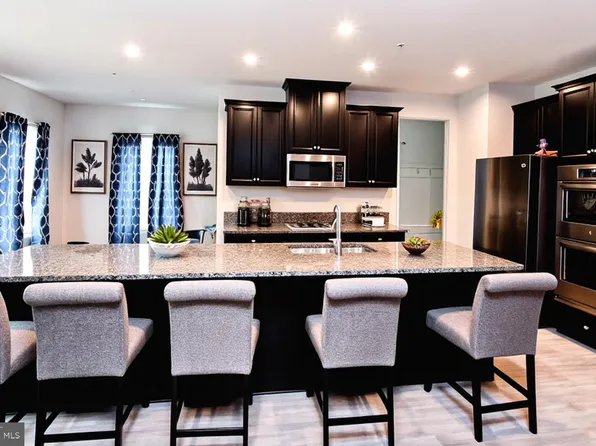 12257 Revolution Ct, Waldorf, MD 20602